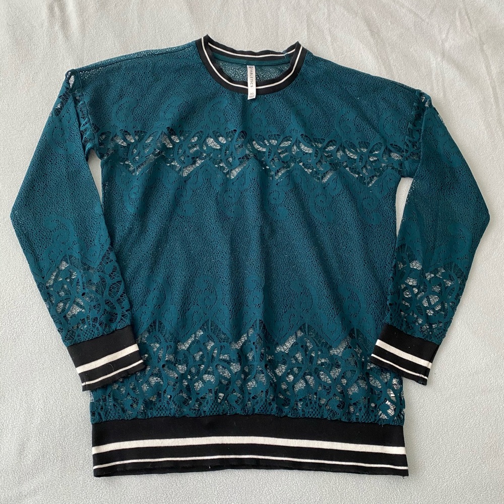 Fabletics green lace long sleeve Xs